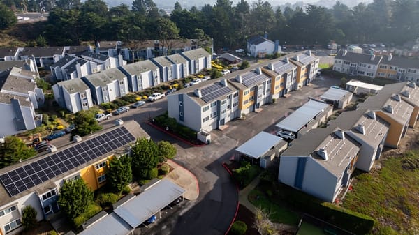 Cómo recuperar el 60% de la inversión en fotovoltaica para tu Comunidad de Propietarios